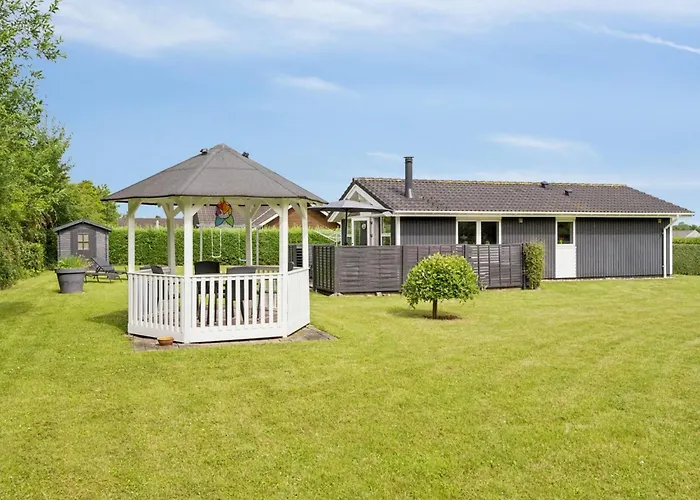 Semesterbostad Tayana - 700m From The Sea By Interhome Nedre Lysabild